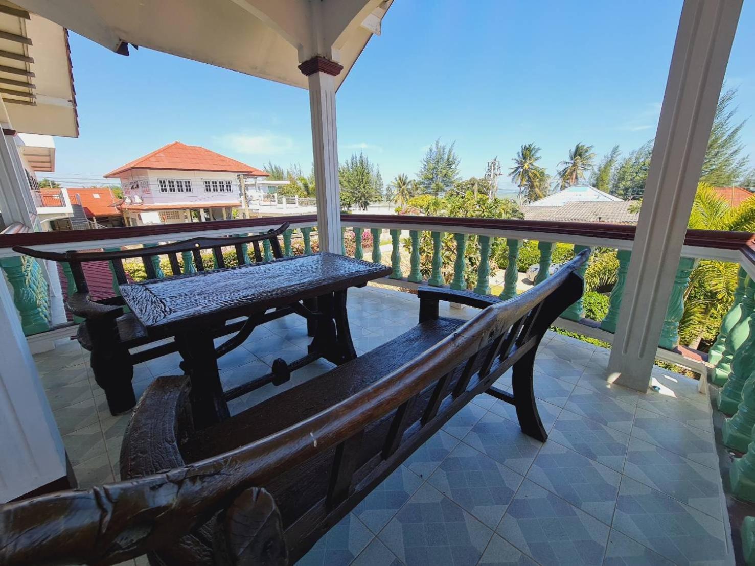 Курортный комплекс Box At Pran Сам-Рой-Йот